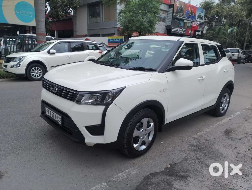 Mahindra Xuv300 W4, 2020, Petrol