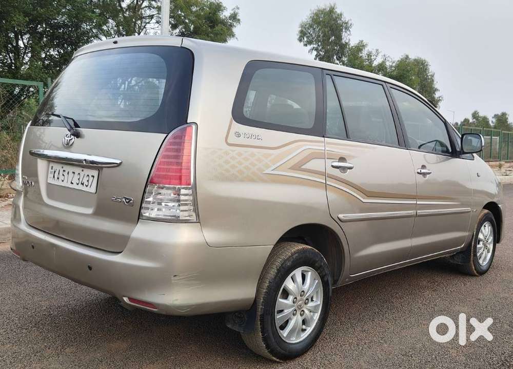Toyota Innova 2.5 Vx 8 Str, 2009, Diesel