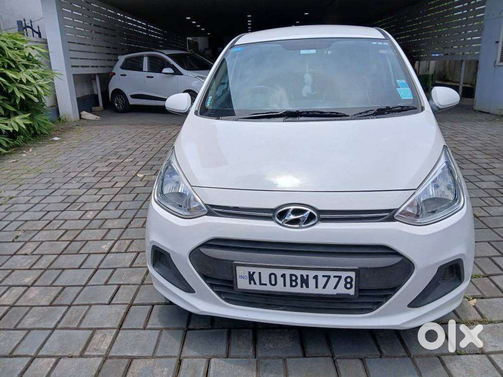 Hyundai Grand I10 Era, 2013, Petrol