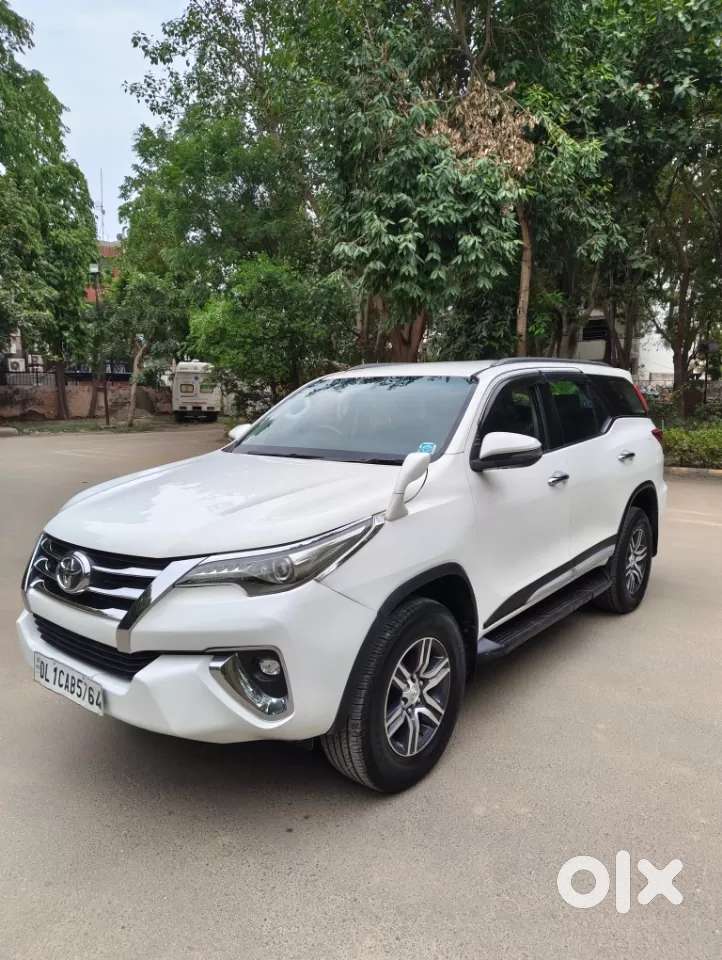 Toyota Fortuner 4x2 At 2.8 Diesel, 2019, Diesel
