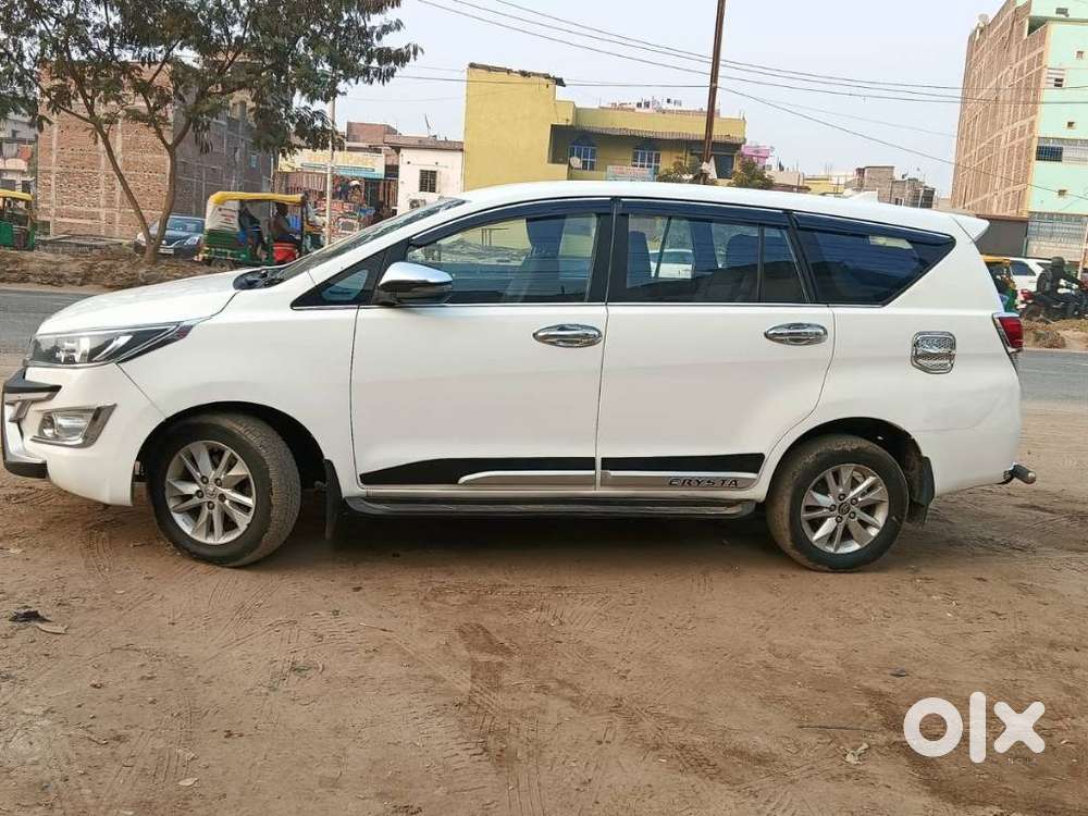 Toyota Innova Crysta 2.5z, 2017, Diesel