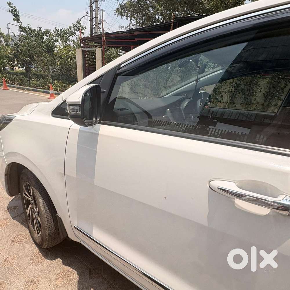 Toyota Innova Crysta Diesel 2024