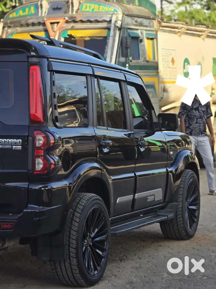 Mahindra Scorpio Classic S11. As01fv