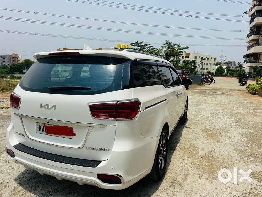 Kia Carnival Limousine 2023