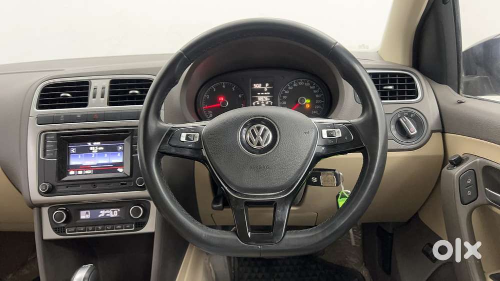 Volkswagen Vento 2013-2015 1.2 Tsi Highline At, 2016, Petrol