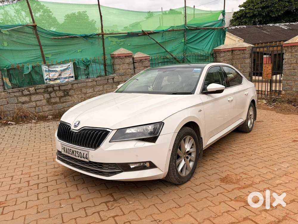 Skoda Superb 2019 Diesel Well Maintained