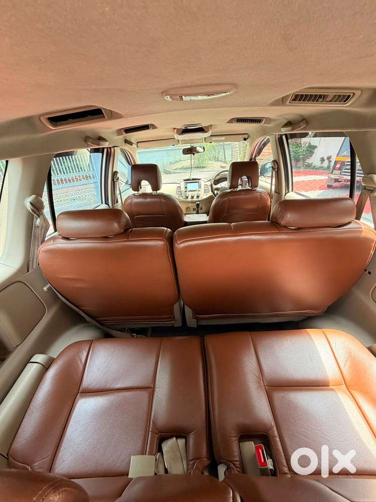 Toyota Innova Diesel 2012