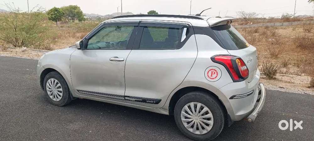 Maruti Suzuki Swift Vxi