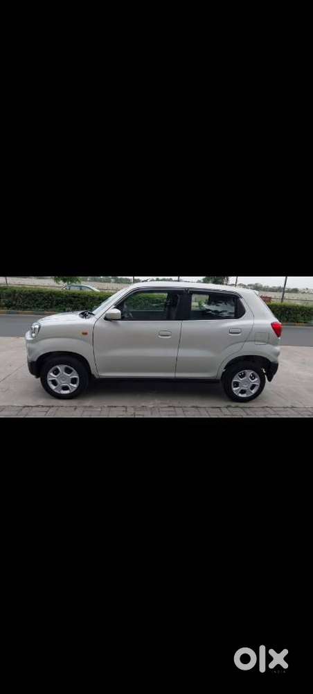 Maruti Suzuki S-presso Vxi Opt, 2022, Petrol