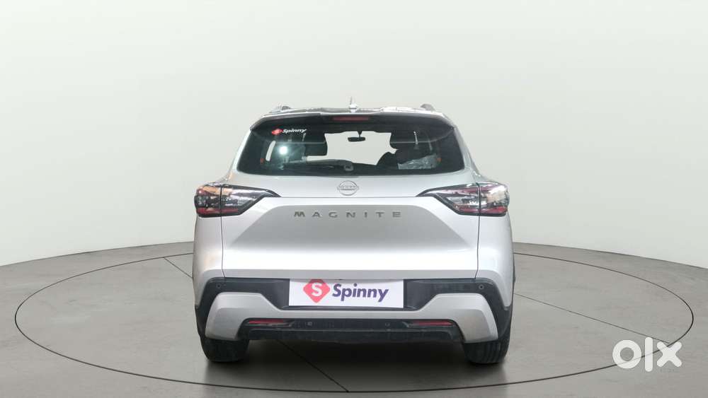 Nissan Magnite 1.0 Xv, 2025, Petrol