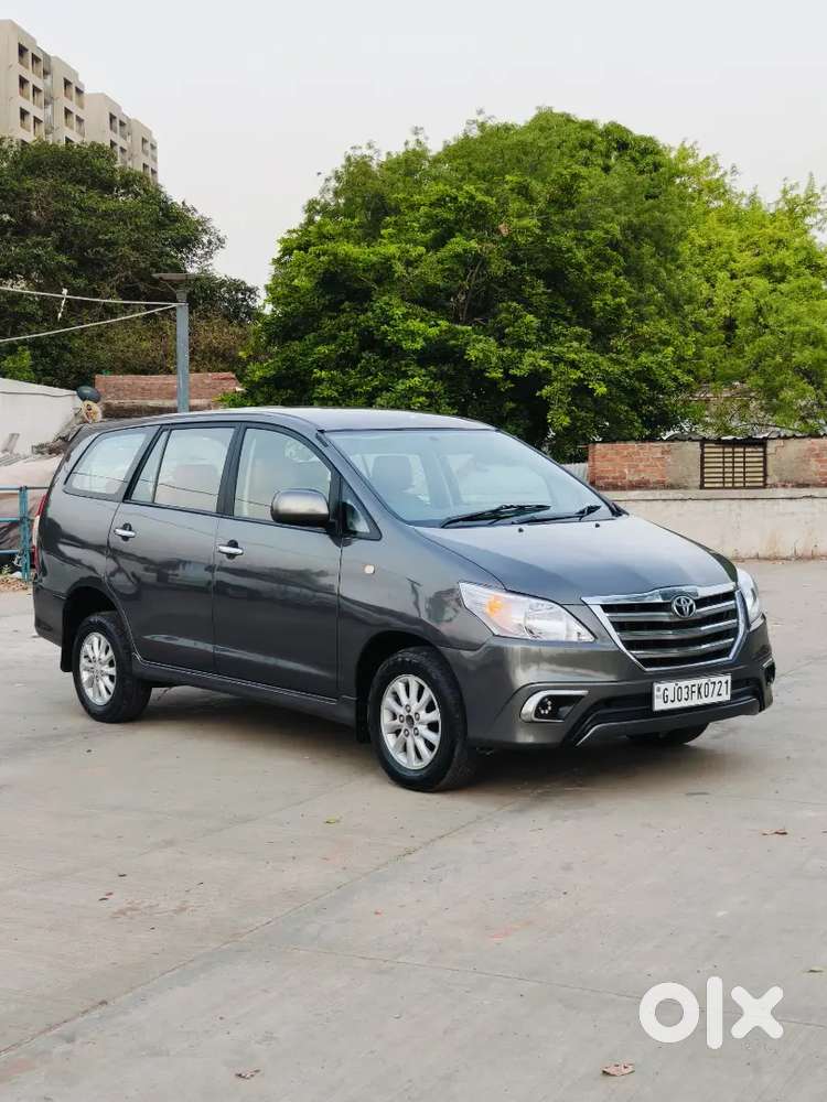 Toyota Innova 2.5 V