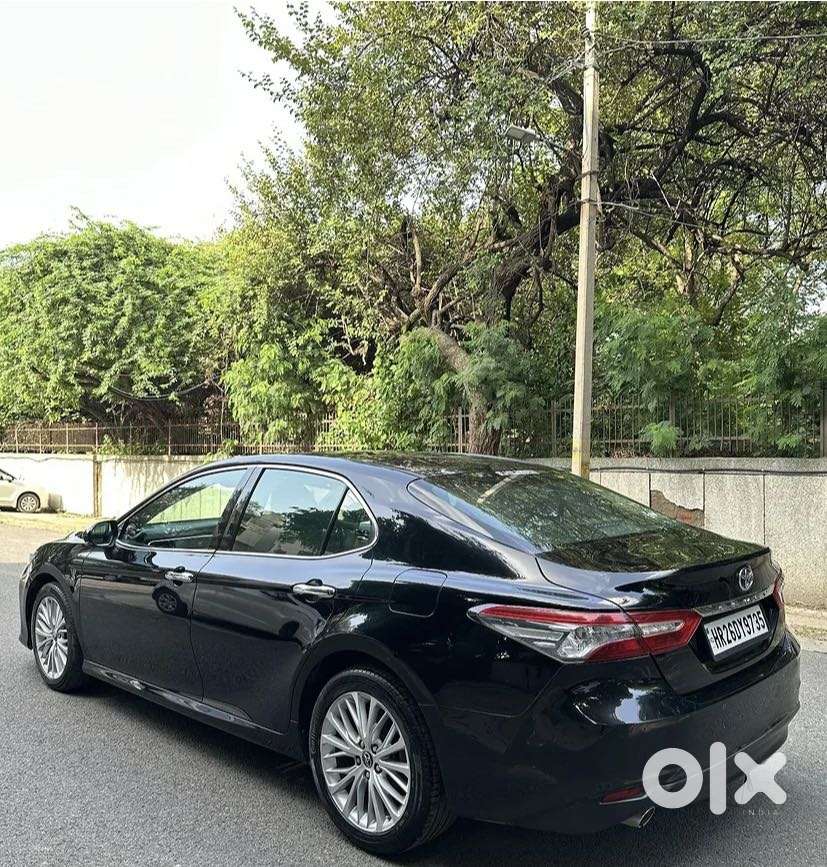 Toyota Camry Hybrid, 2019, Petrol
