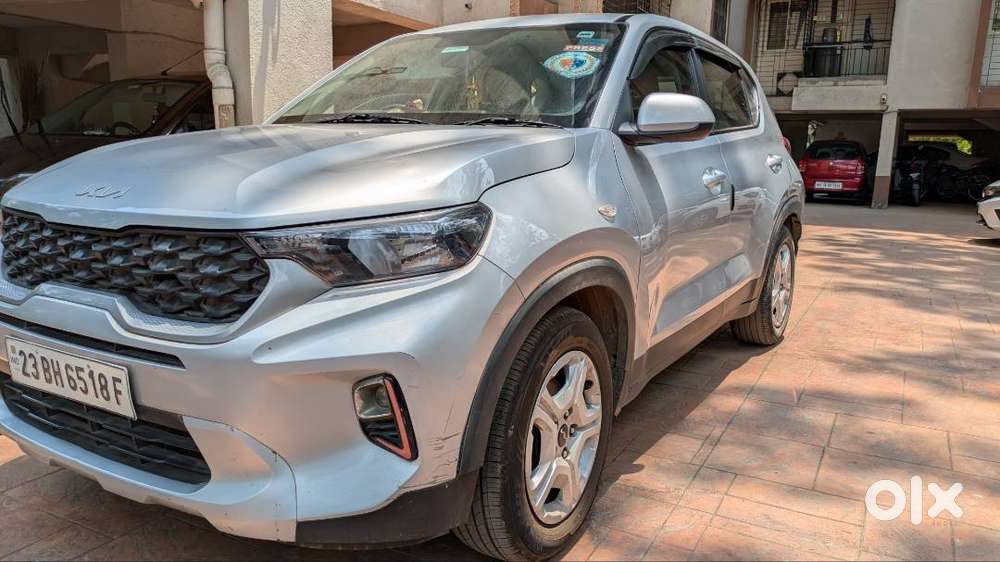 Kia Sonet Htk Petrol Manual ,of July 2023