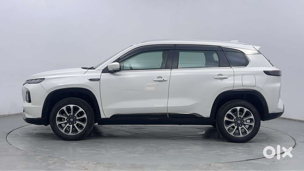 Maruti Suzuki Grand Vitara 1.5 Alpha Plus Intelligent Hybrid Ecvt, 2..
