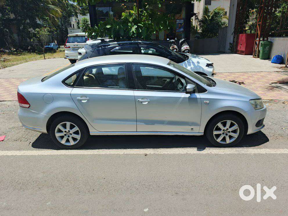 Volkswagen Vento 1.5 Highline Plus At 16 Alloy, 2012, Petrol