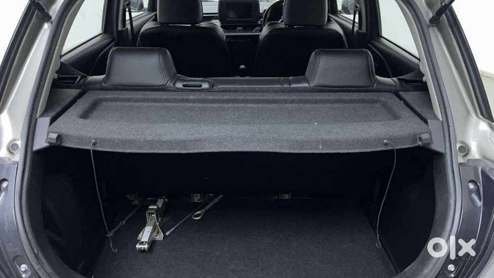 Maruti Suzuki Swift Amt Vxi, 2024, Petrol