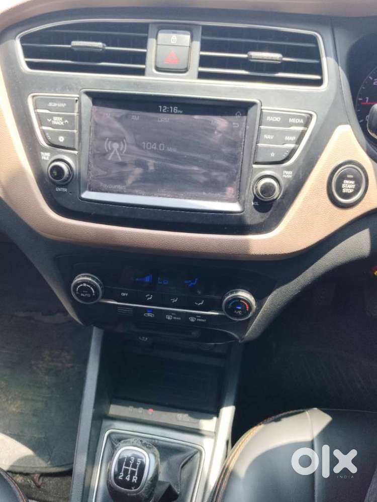 Hyundai I20 Petrol Asta Option, 2020, Petrol