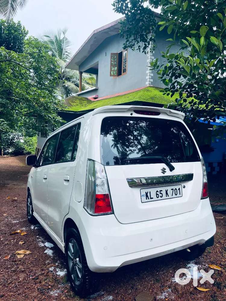 Maruti Suzuki Stingray 2017 Petrol 93500 Km Driven