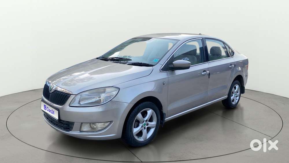Skoda Rapid 1.6 Mpi At Elegance, 2012, Petrol