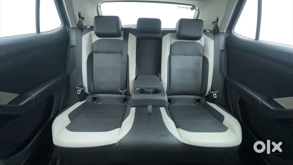 Volkswagen Taigun Topline 1.0 Tsi At (electric Seats), 2022, Petrol