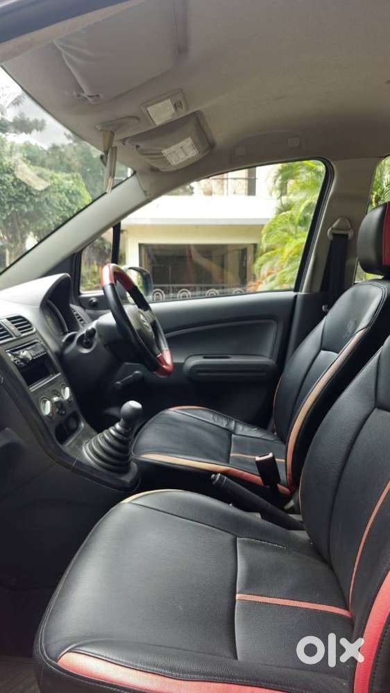 Maruti Suzuki Ritz Lxi, 2009, Petrol