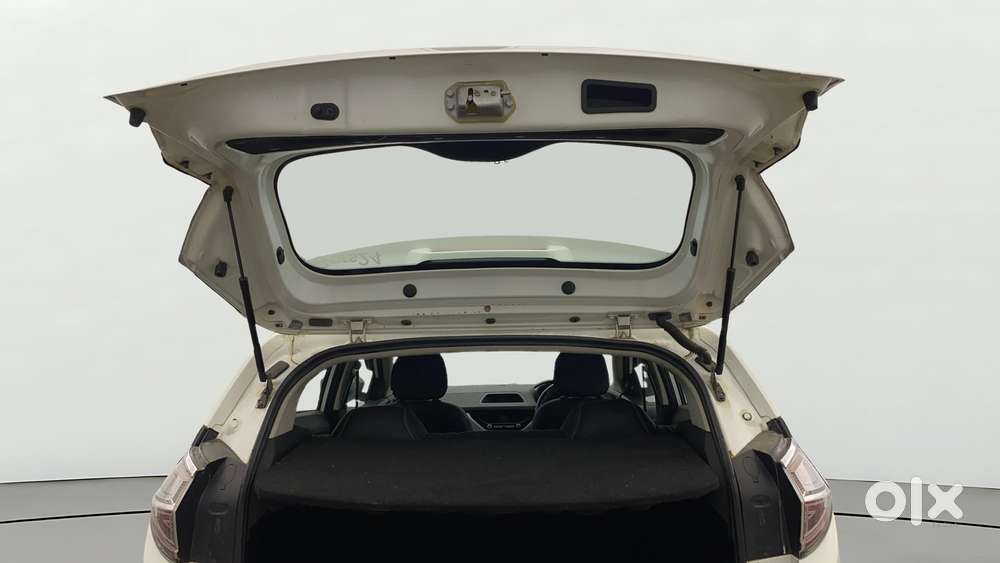 Tata Nexon 1.2 Revotron Xma, 2019, Petrol
