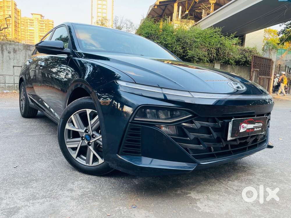 Hyundai Verna 1.5 Sx Ivt, 2023, Petrol