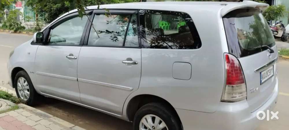 Toyota Innova Vx 7 Petrol Manual 2009