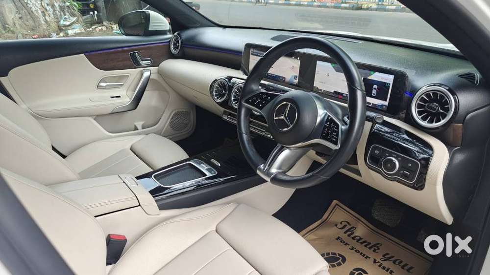 Mercedes-benz A-class Limousine 1.3 A 200, 2023, Petrol