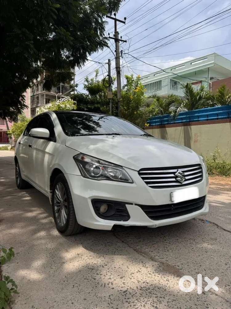 2015 Maruti Suzuki Ciaz Diesel Manual New Tyers And Battery