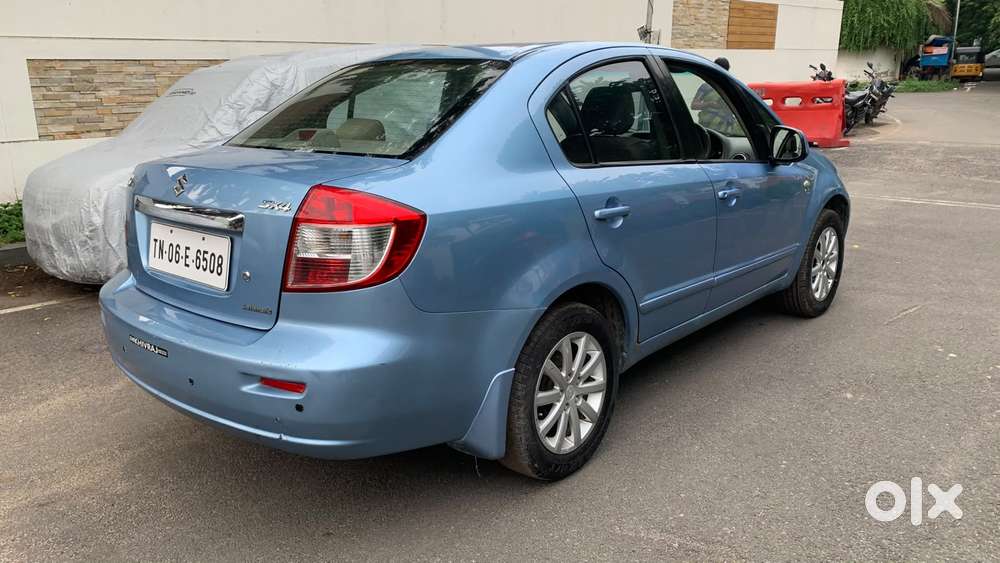 Maruti Suzuki Sx4 Zxi At, 2011, Petrol