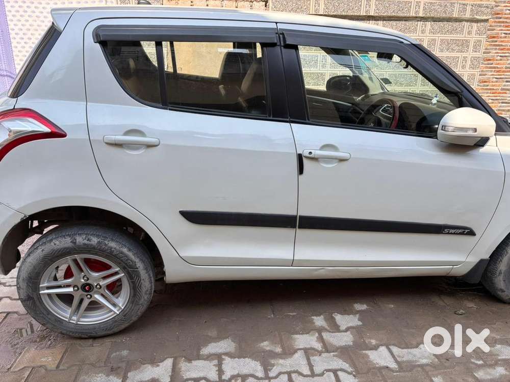 Maruti Suzuki 2015 Car