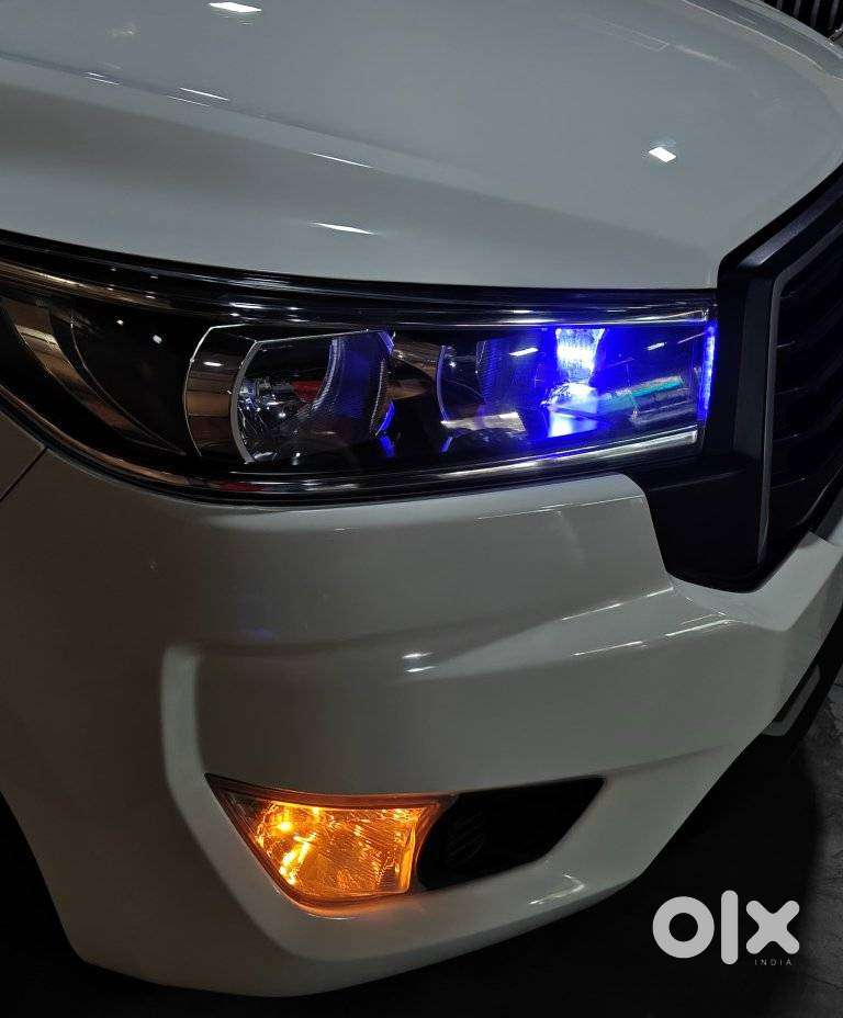 Toyota Innova Crysta 2.4 G Plus Mt 7 Str, 2024, Diesel