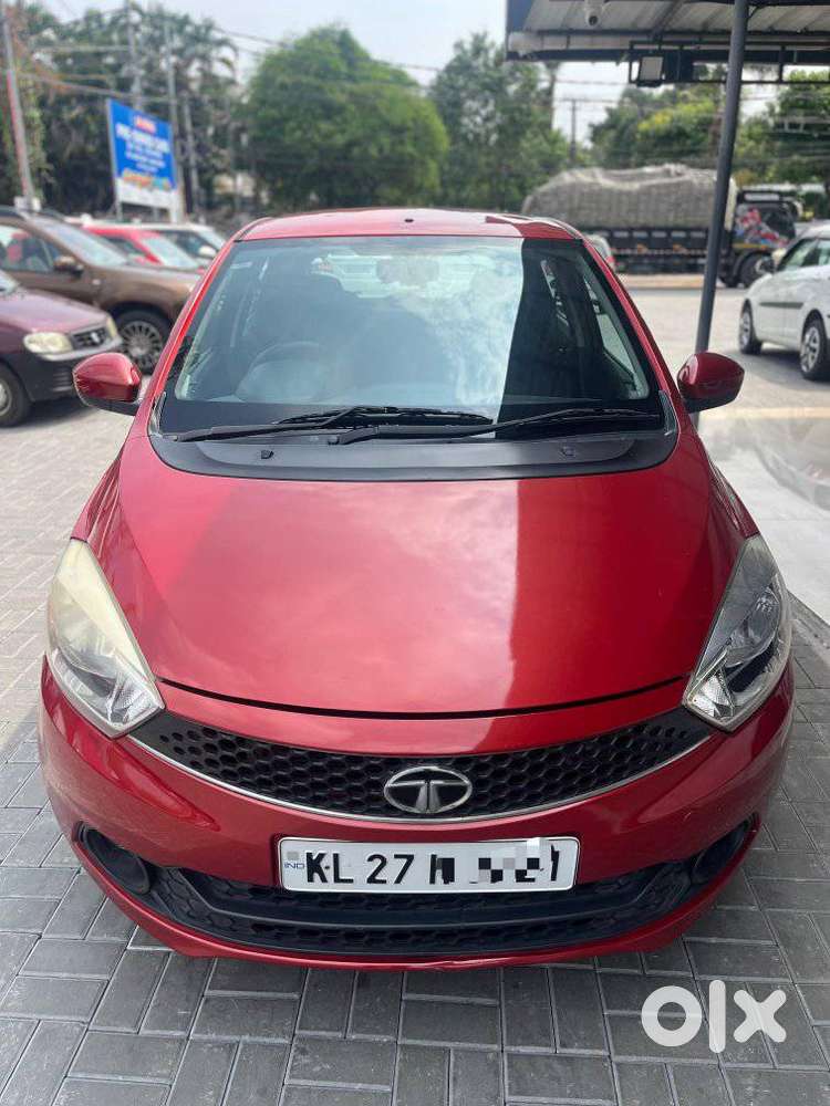 Tata Tiago, 2017, Petrol