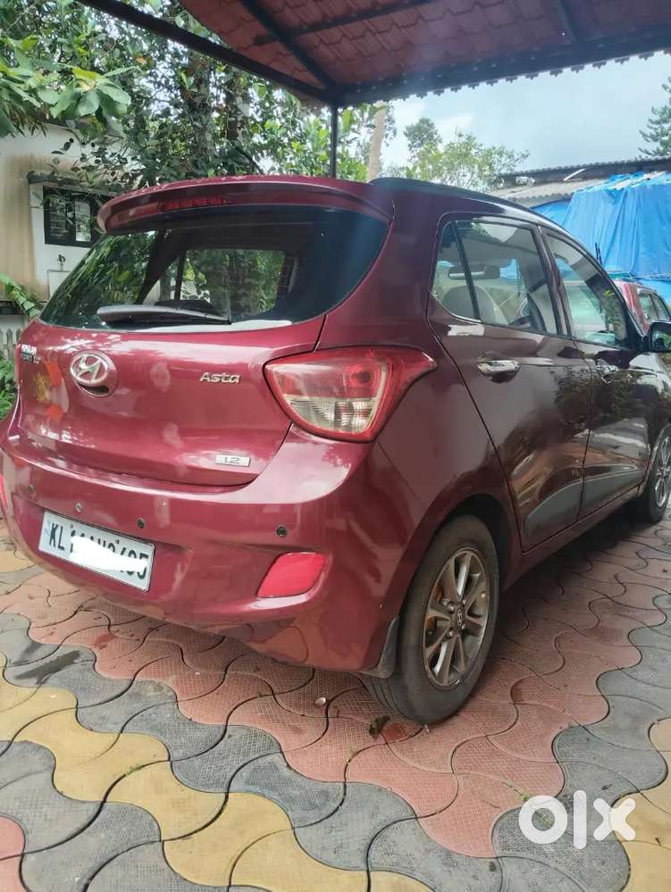 Grand I10 Asta Vtvt Excellent Condition