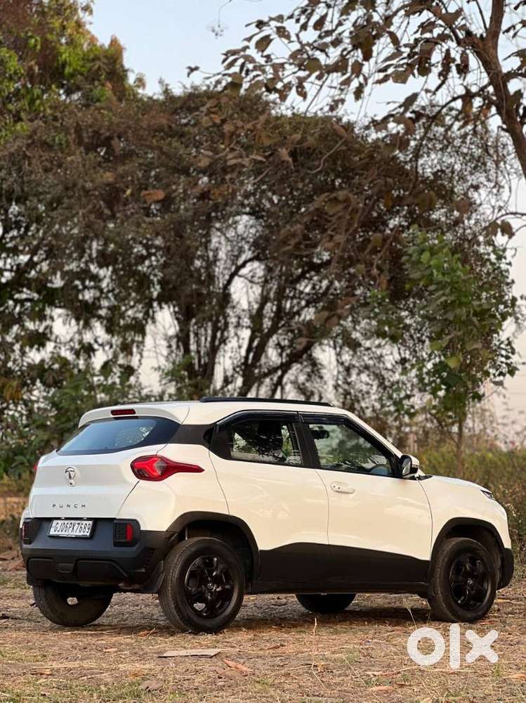 Tata Punch 1.2 Revotron Accomplished Camo Edition, 2022, Petrol