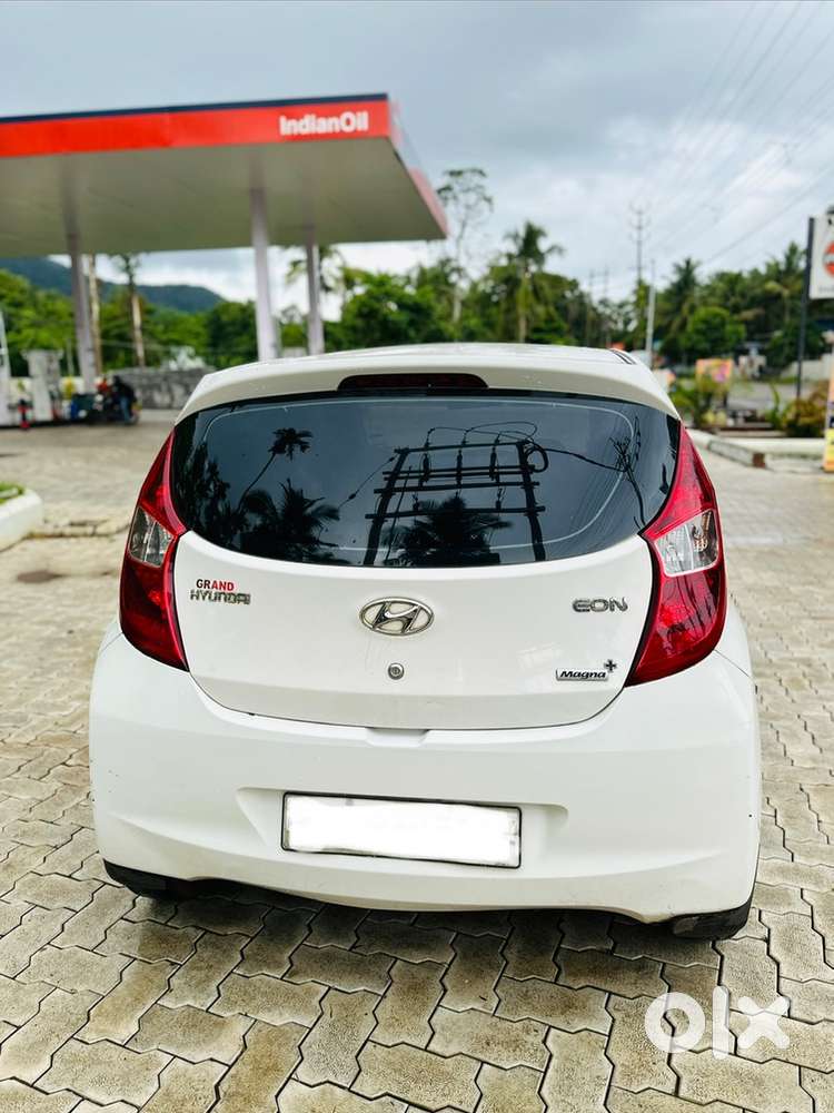 Hyundai Eon 2012 Petrol Well Maintained
