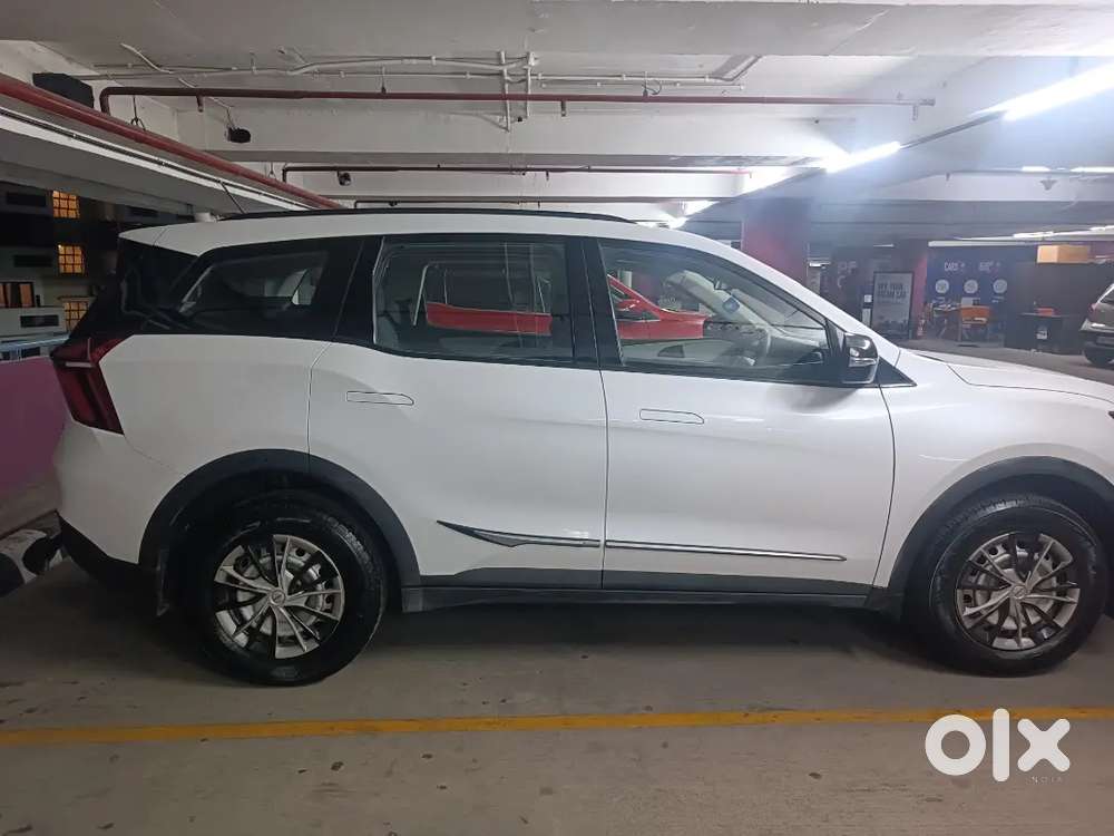 Mahindra Xuv700 2024 Diesel 48500 Km Driven