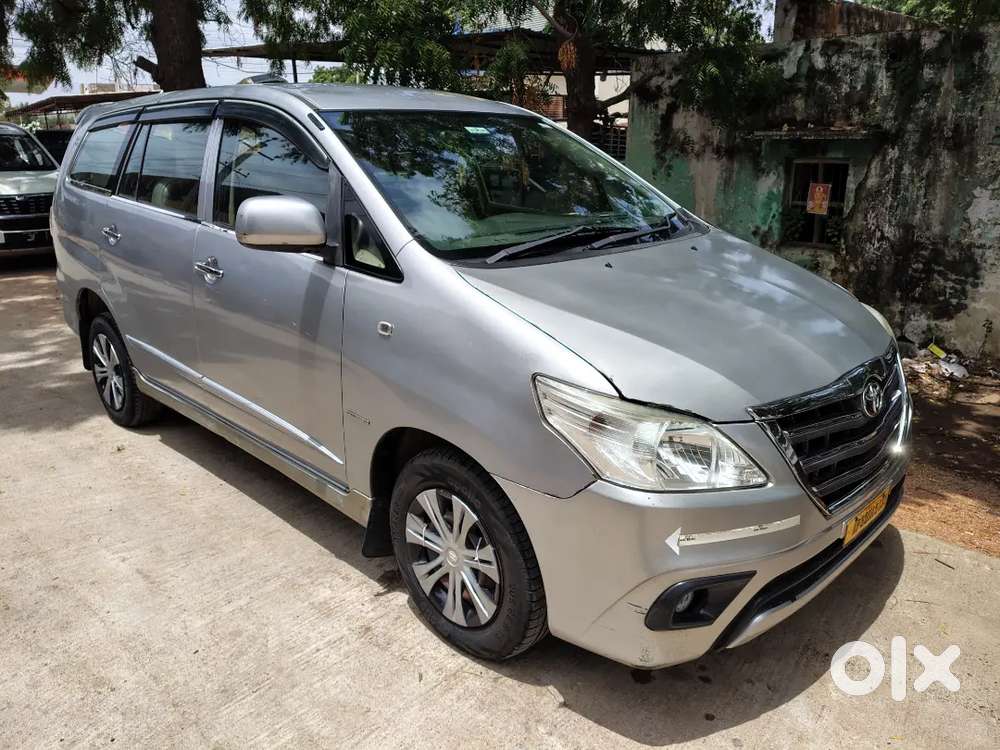 Toyota Innova Diesel 2.5 2016
