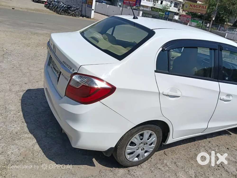Honda Amaze 2017 Model 65000 Running