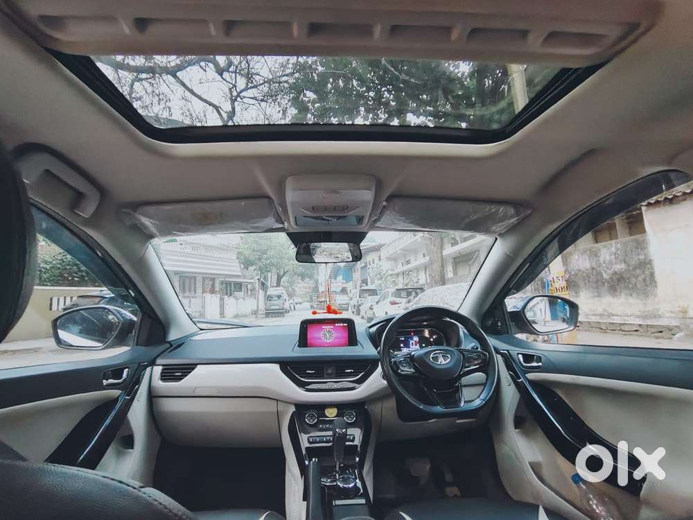 Tata Nexon Amt Xza Plus, 2023, Petrol