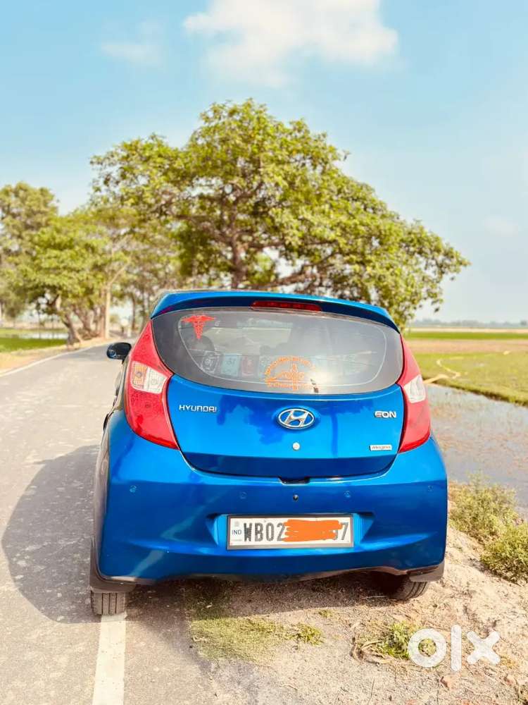 Hyundai Eon Magna+ , Blue (lifetime Tax Paid)
