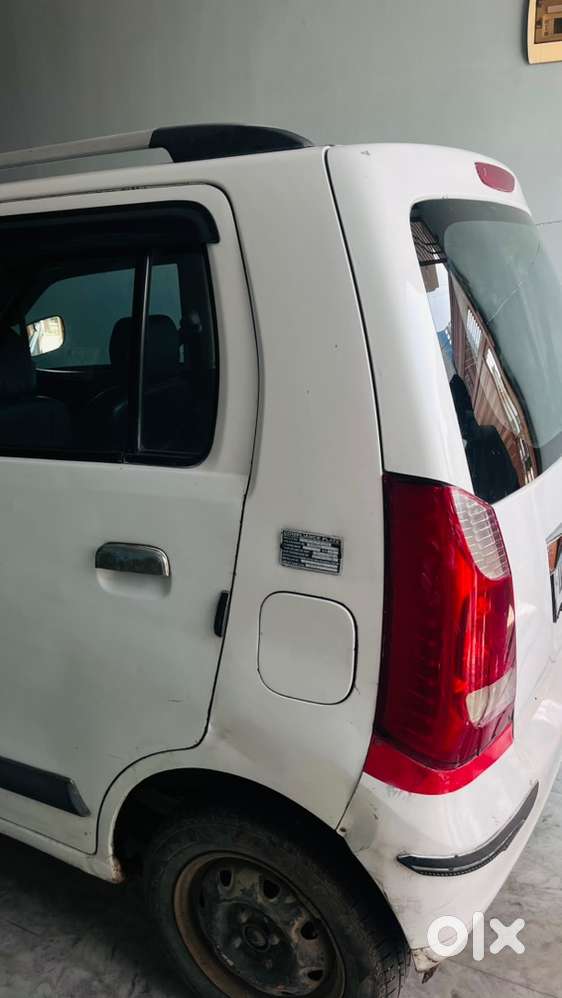 Wagon R Lxi 2016