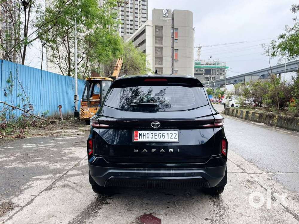 Tata Safari Accomplished Plus 6 Str Dark Edition At, 2023, Diesel