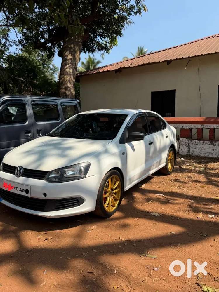 Volkswagen Vento 2014 Petrol 100000 Km Driven