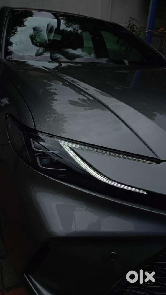 Toyota Camry Hybrid, 2025, Cng & Hybrids