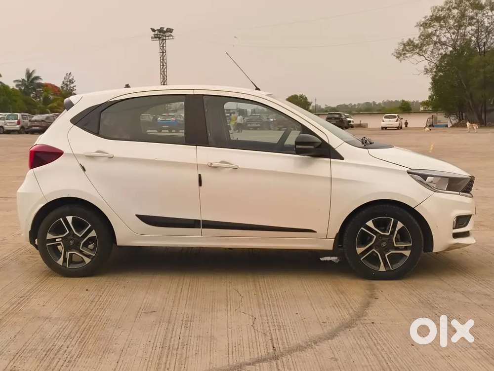 Tata Tiago Petrol 2020 Variant