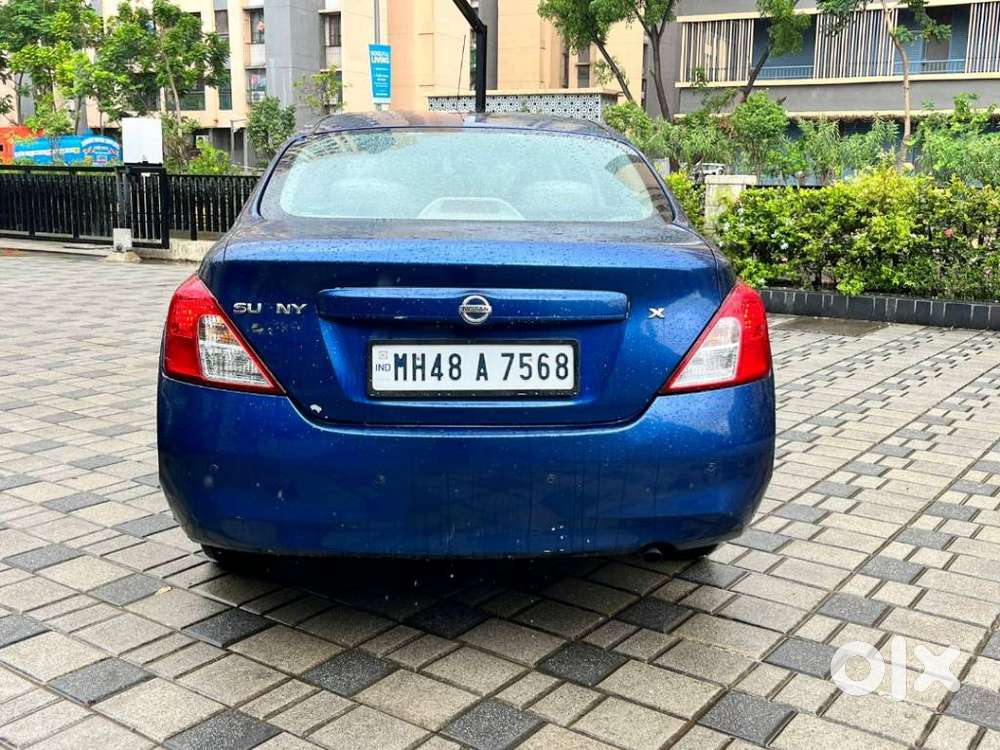 Nissan Sunny Xv D Premium Safety, 2012, Petrol