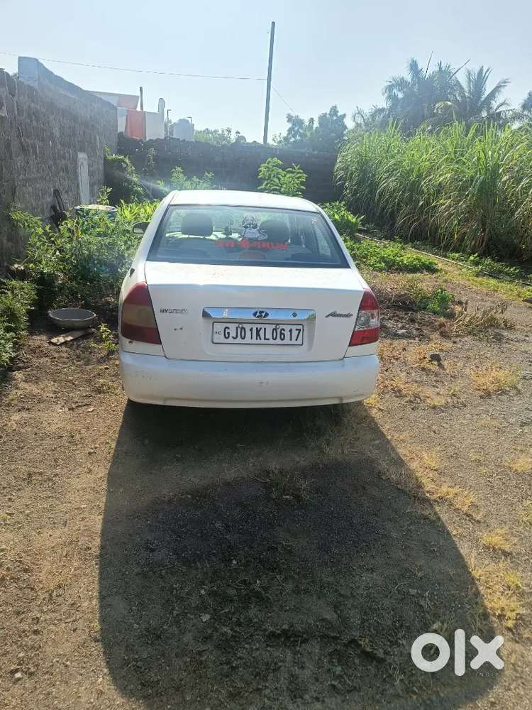 Hyundai Accent 1.5 Gle 2011 Car