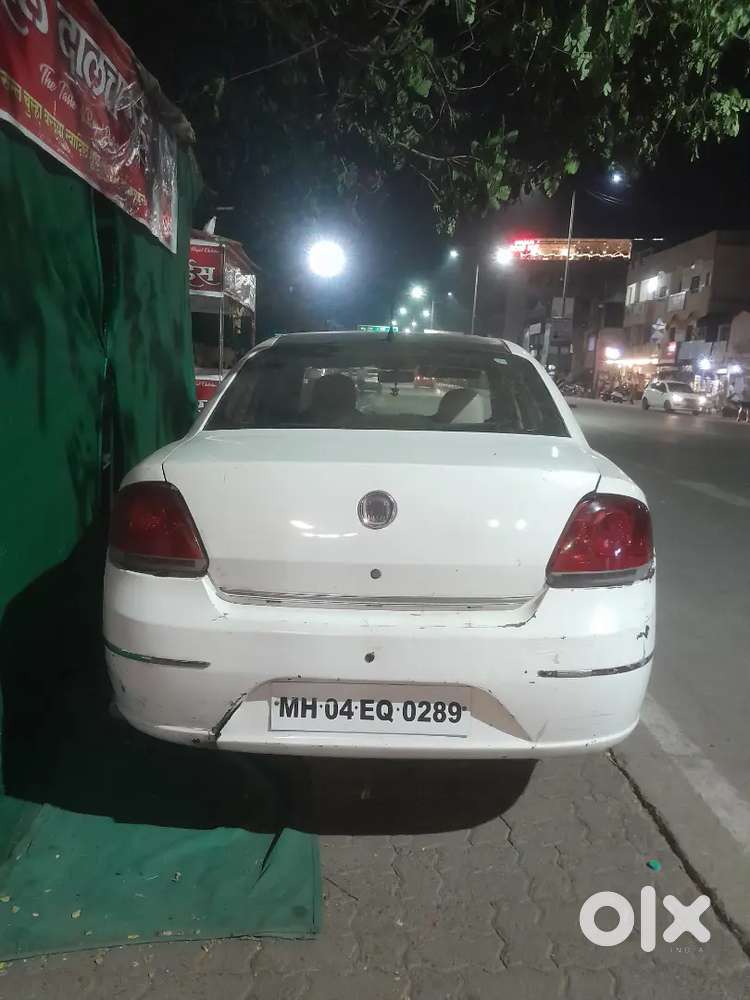 Fiat Linea Petrol Top Model 2010